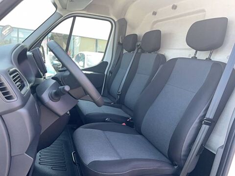 Master MASTER FGN TRAC F3500 L2H2 BLUE DCI 135 CONFORT 2024 occasion 22200 Guingamp