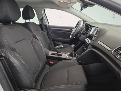 M&eacute;gane IV Berline Blue dCi 115 - 21N Business 2022 occasion 61100 Flers