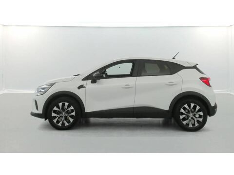 Captur E-Tech full hybrid 145 Evolution 2023 occasion 22000 Saint-Brieuc