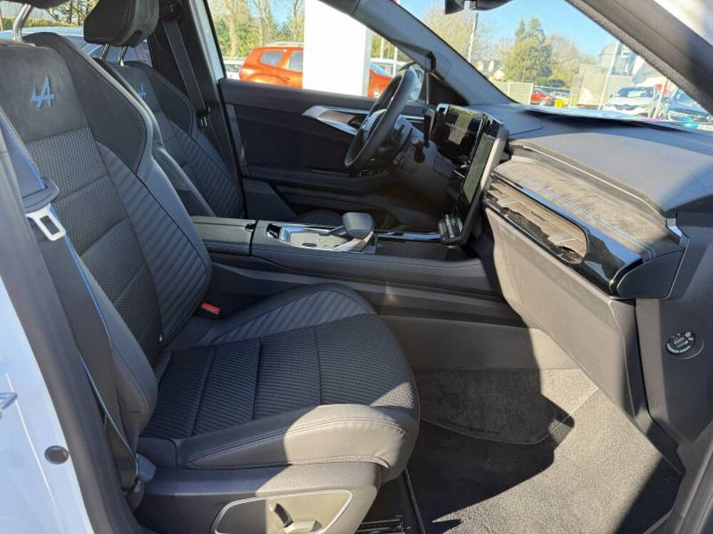 Austral full hybrid E-Tech 200 ch Esprit Alpine 2026 occasion 22200 Guingamp