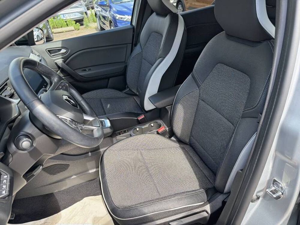 Captur E-Tech 145 - 21 Intens 2022 occasion 14200 H&eacute;rouville-Saint-Clair