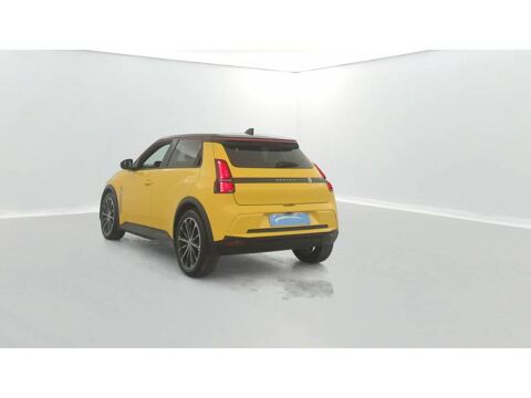 R5 Renault 5 E-Tech Electrique 120 ch autonomie urbaine Techno 2025 occasion 61000 Alen&ccedil;on