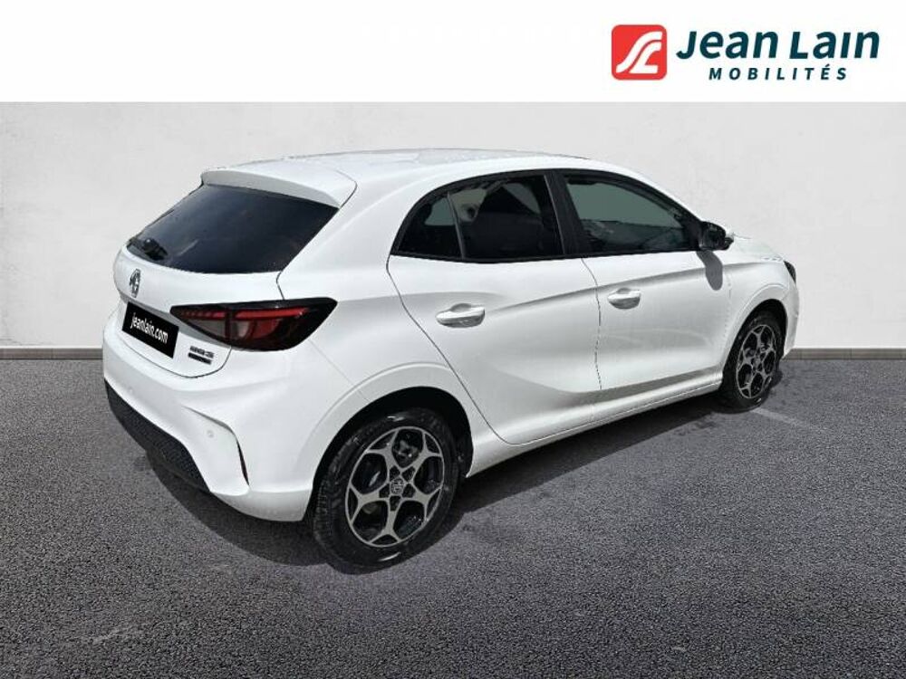 MG3 1.5 L Hybrid+ 195 ch Luxury 2026 occasion 69200 V&eacute;nissieux