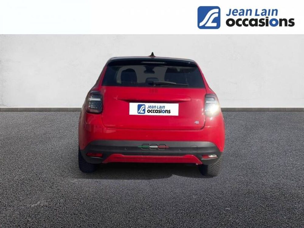 Fiat 600 600e 54 kWh 156 ch RED 2023 occasion 74700 Sallanches
