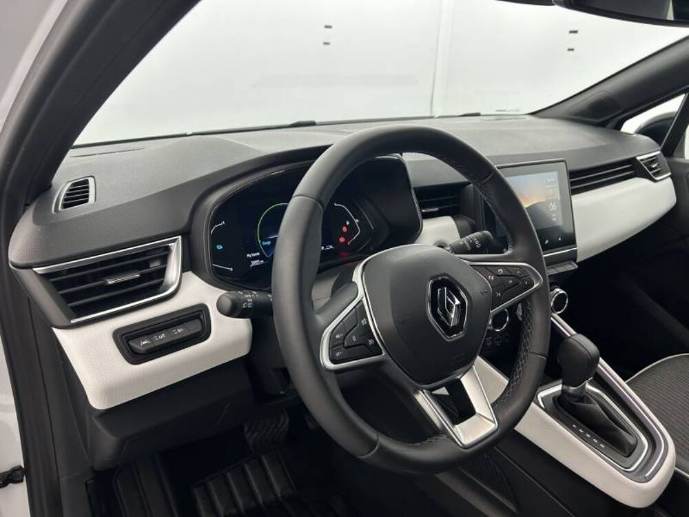 Clio E-Tech hybride 145 Techno 2023 occasion 56400 Auray
