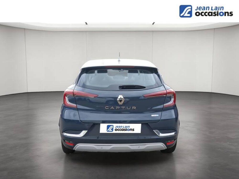 Captur E-Tech Plug-in 160 Initiale Paris 2020 occasion 26000 Valence