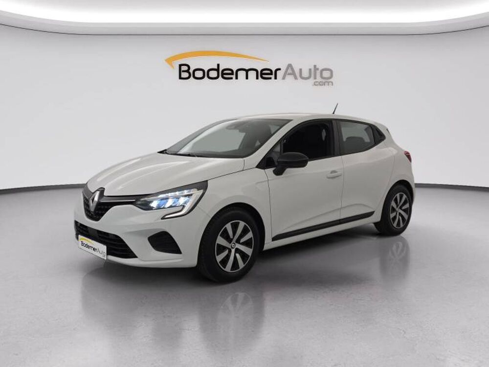 Clio E-Tech full hybrid 145 Equilibre 2023 occasion 29900 Concarneau