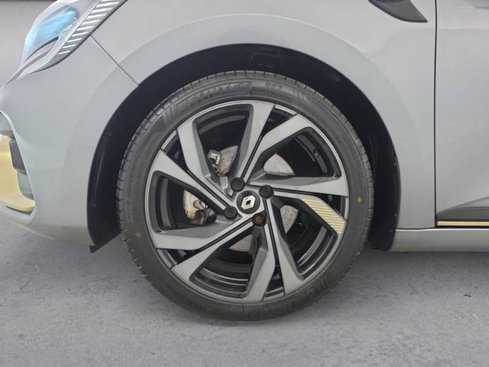 Clio E-Tech full hybrid 145 Engineered 2023 occasion 29000 Quimper