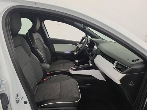 Clio TCe 90 - 21N Intens 2022 occasion 29900 Concarneau