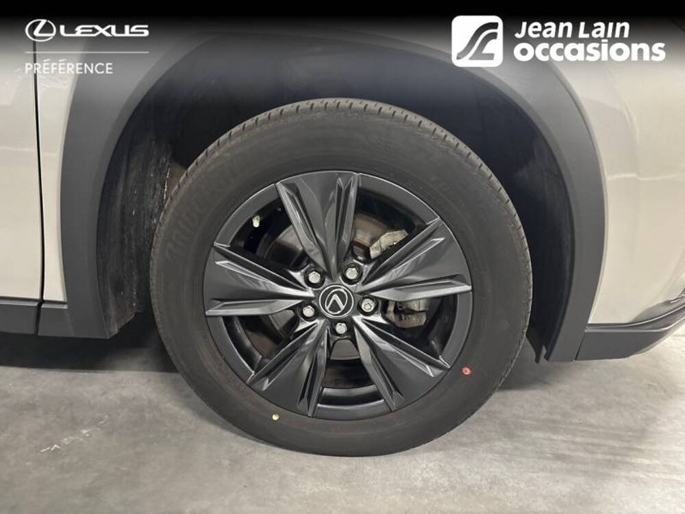 UX 250h 4WD Luxe 2023 occasion 38130 &Eacute;chirolles