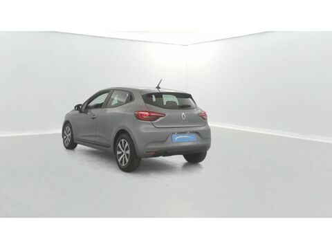 Clio TCe 90 Equilibre 2023 occasion 61000 Alen&ccedil;on