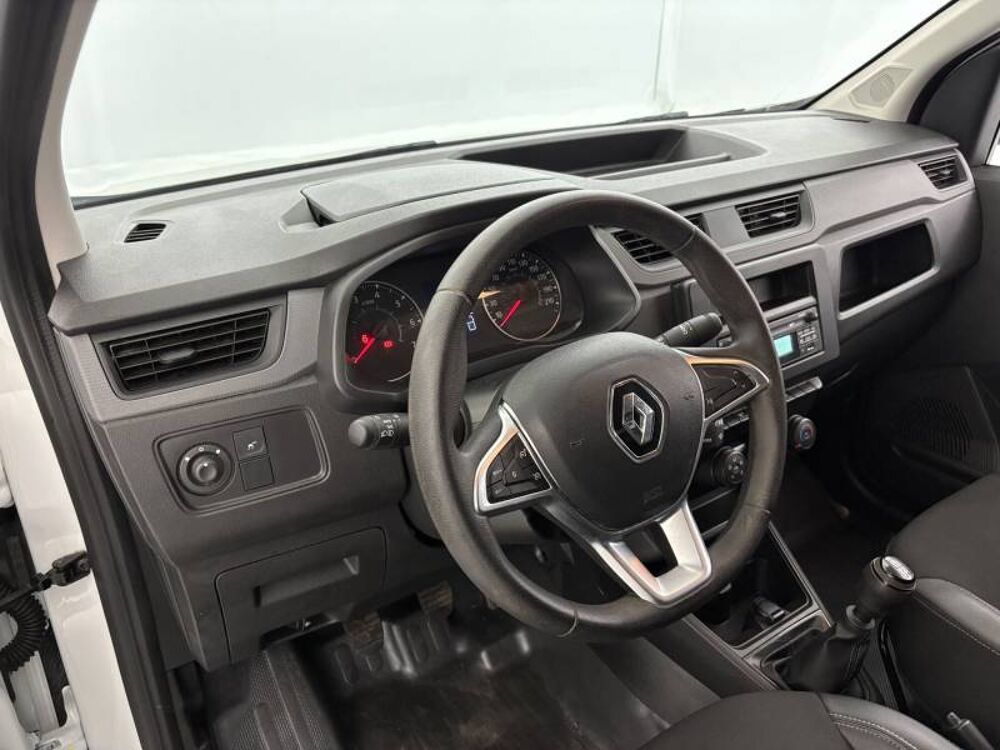 Express EXPRESS VAN BLUE DCI 95 - 22 CONFORT 2024 occasion 29900 Concarneau