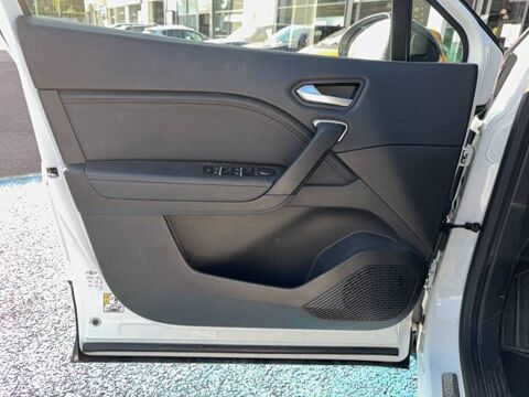 Captur E-Tech Plug-in 160 - 21 Initiale Paris 2022 occasion 14400 Bayeux