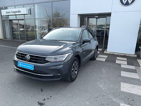 Volkswagen Tiguan 1.4 eHybrid 245ch DSG6 Life Plus 2024 occasion Sarlat-la-Canéda 24200