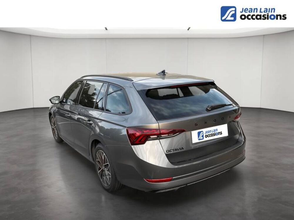 Octavia Combi 2.0 TDI 150 ch DSG7 Sportline 2023 occasion 38170 Seyssinet-Pariset