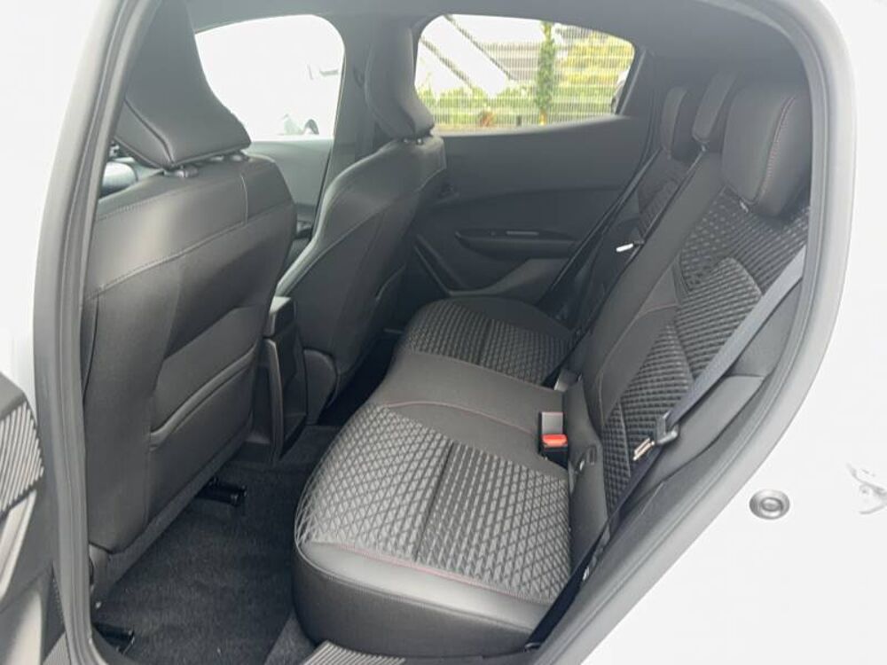Clio E-Tech full hybrid 160 ch Techno 2026 occasion 29270 Carhaix-Plouguer