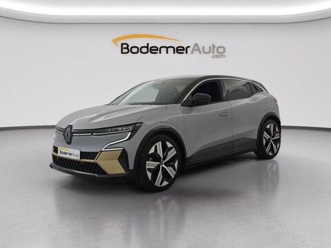 Renault M&eacute;gane Megane E-Tech EV60 220 ch super charge Iconic 2022 occasion Saint-Brieuc 22000