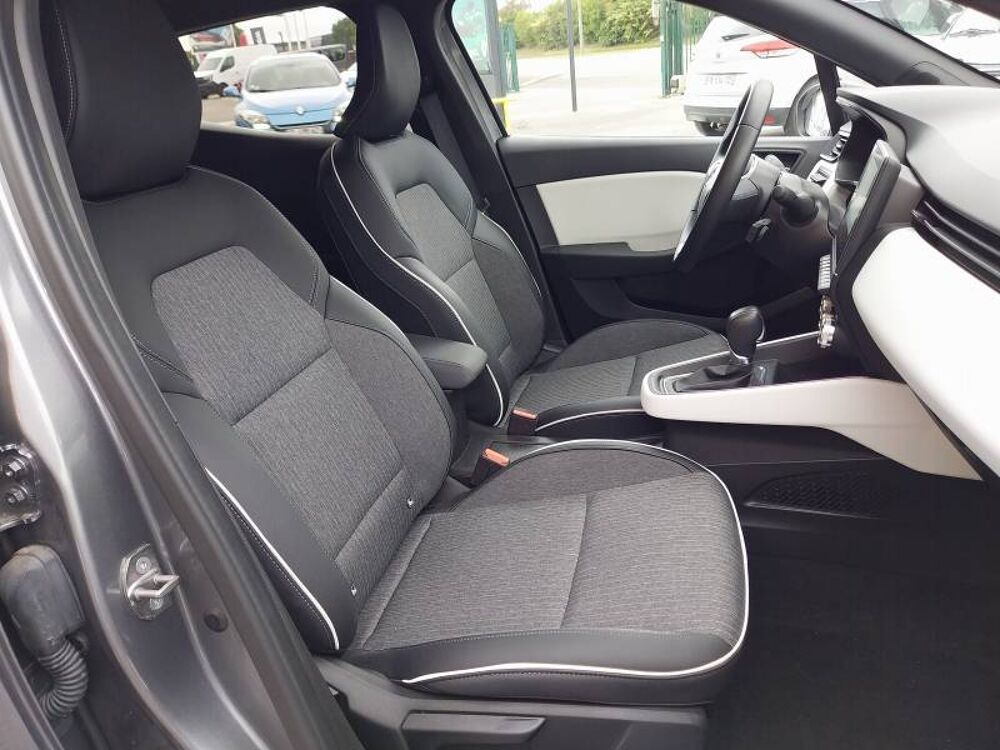 Clio E-Tech full hybrid 145 Techno 2023 occasion 61200 Argentan
