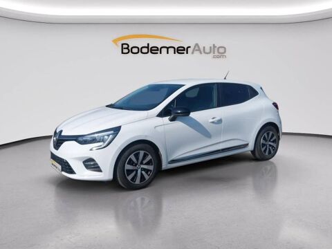 Annonce voiture Renault Clio 13999 €