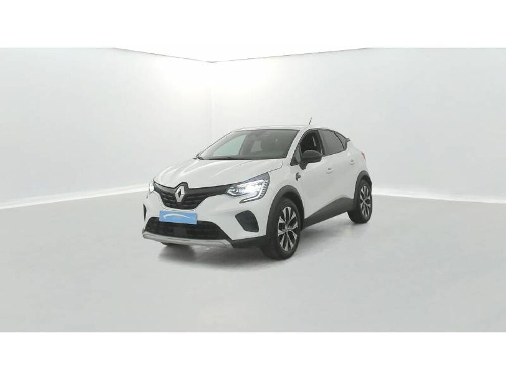 Captur E-Tech full hybrid 145 Evolution 2023 occasion 22000 Saint-Brieuc