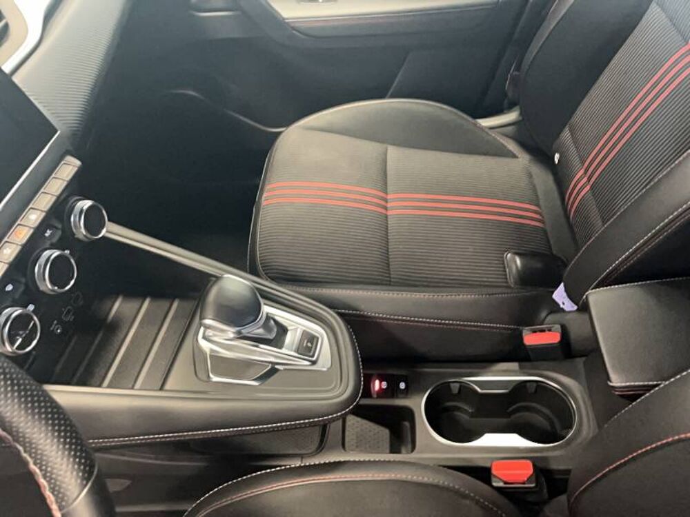 Captur mild hybrid 160 EDC R.S. line 2023 occasion 29000 Quimper