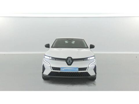 M&eacute;gane Megane E-Tech EV40 130ch standard charge Equilibre 2023 occasion 56800 Plo&euml;rmel