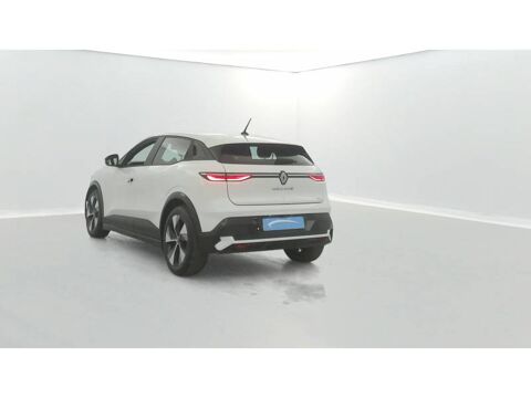 M&eacute;gane Megane E-Tech EV40 130ch standard charge Equilibre 2022 occasion 29270 Carhaix-Plouguer