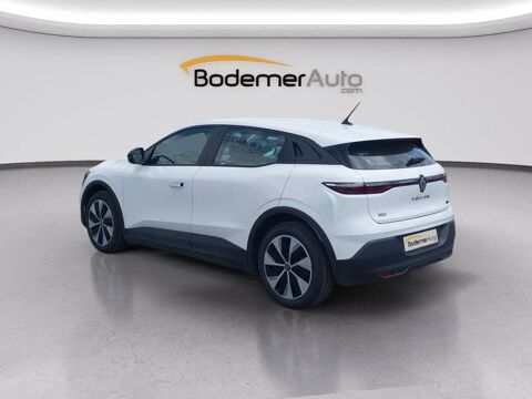 M&eacute;gane Megane E-Tech EV60 130ch super charge Evolution ER 2023 occasion 22000 Saint-Brieuc