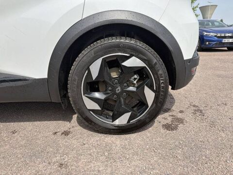 Captur E-Tech full hybrid 145 ch Techno 2025 occasion 14200 H&eacute;rouville-Saint-Clair