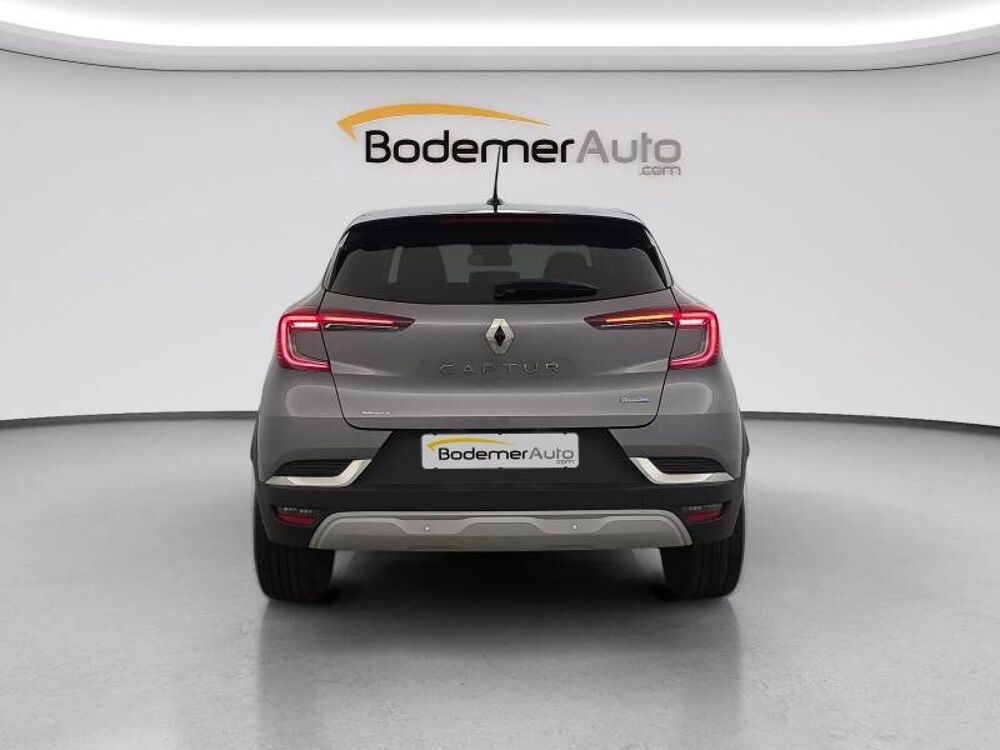 Captur E-Tech 145 - 21 Intens 2022 occasion 29000 Quimper