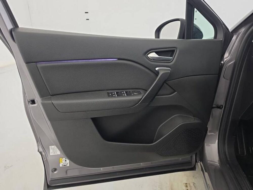 Captur E-Tech 145 - 21 Intens 2022 occasion 29900 Concarneau