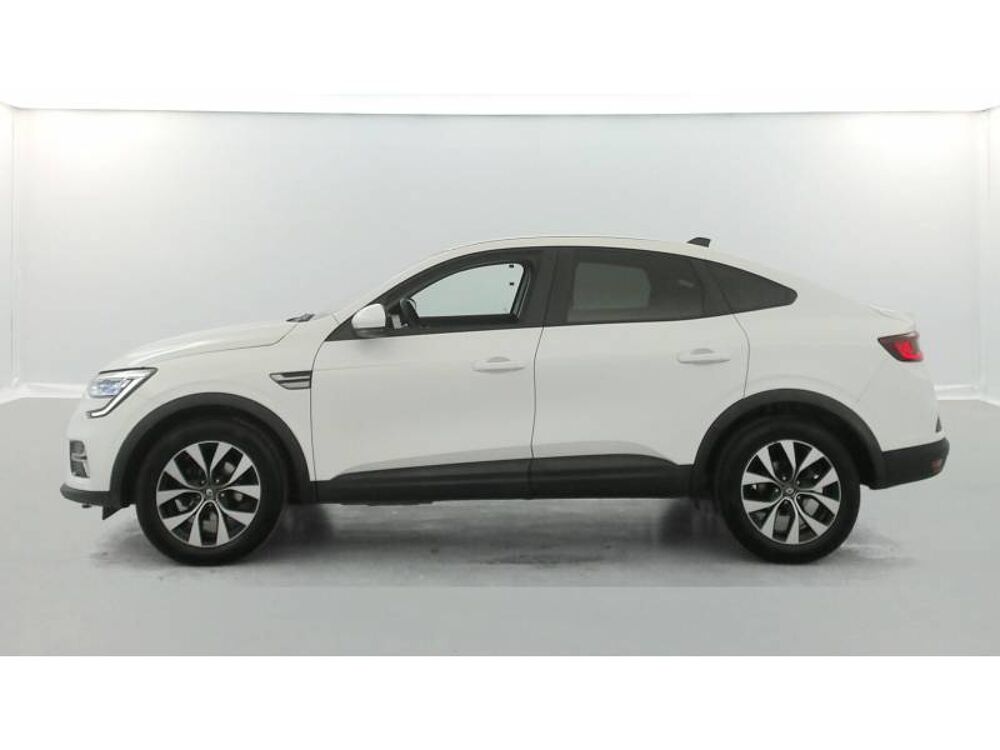 Arkana mild hybrid 140 EDC FAP - 22 Evolution 2023 occasion 56800 Plo&euml;rmel