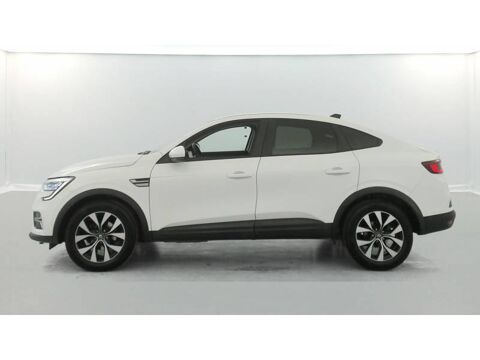 Arkana mild hybrid 140 EDC FAP - 22 Evolution 2023 occasion 56800 Plo&euml;rmel