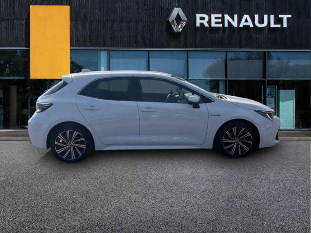 Corolla Hybride 122h Design 2021 occasion 14200 H&eacute;rouville-Saint-Clair