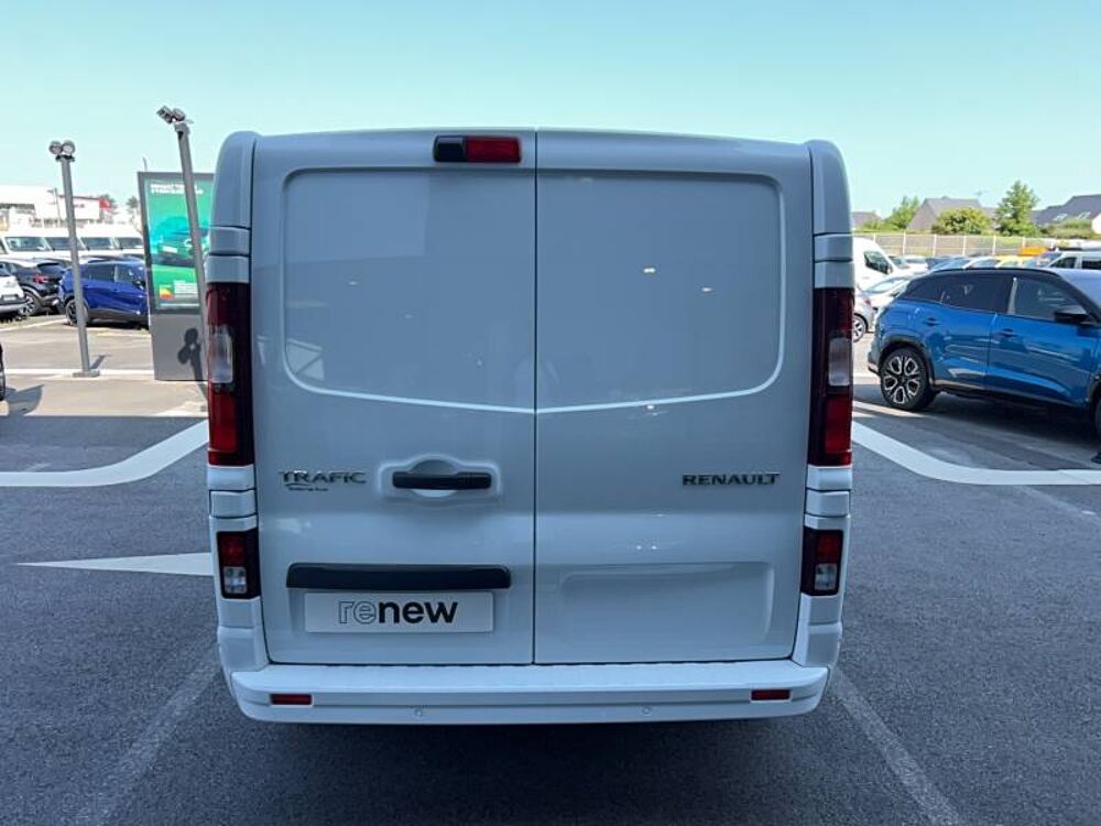 Trafic TRAFIC CA BLUE DCI 170 L2H1 3T AUTO EXTRA 2026 occasion 22400 Lamballe