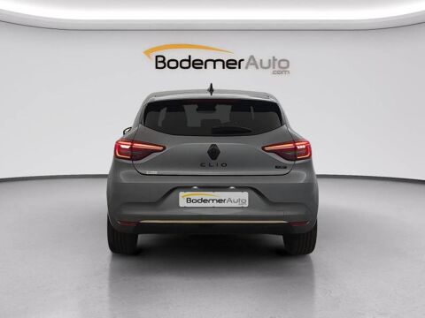 Clio E-Tech full hybrid 145 Engineered 2023 occasion 29000 Quimper