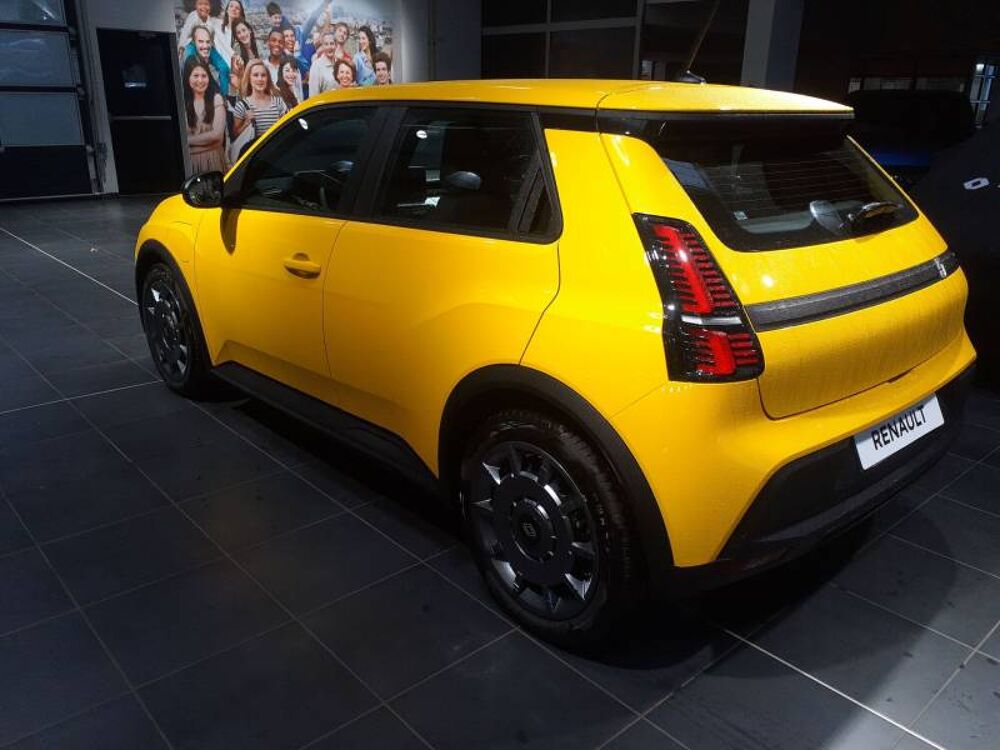 R5 Renault 5 E-Tech Electrique 120 ch autonomie urbaine Evoluti 2026 occasion 29000 Quimper