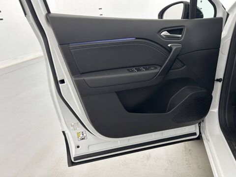 Captur E-Tech full hybrid 145 Techno fast track 2023 occasion 56850 Caudan