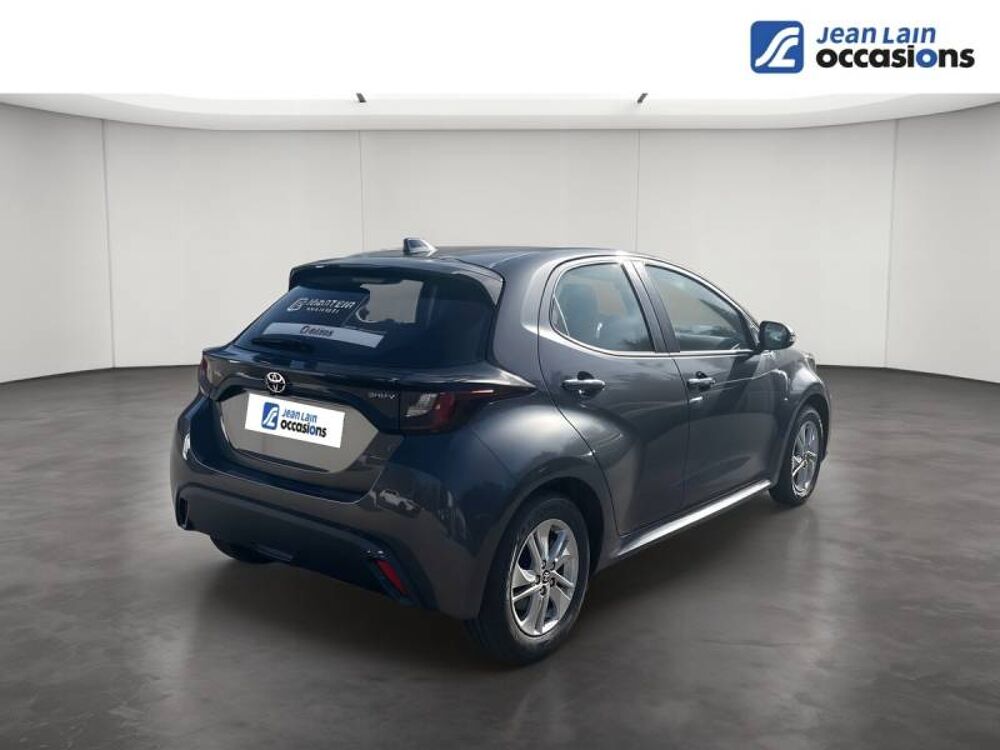 Yaris Hybride 116h Dynamic Business + Programme Toyota Exper 2025 occasion 38920 Crolles