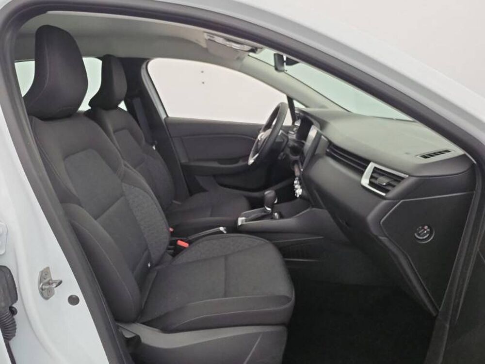 Clio E-Tech full hybrid 145 Equilibre 2023 occasion 29900 Concarneau