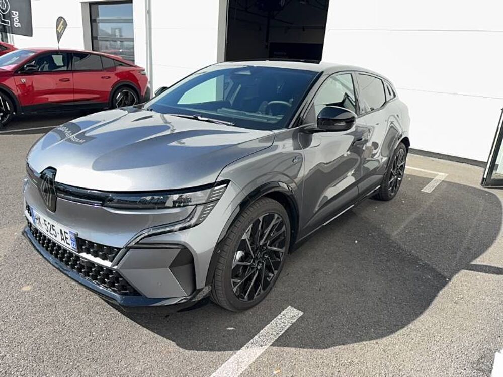 M&eacute;gane Megane E-Tech 220 ch autonomie confort esprit Alpine 2026 occasion 22000 Saint-Brieuc