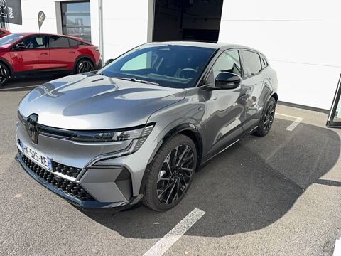 Renault M&eacute;gane Megane E-Tech 220 ch autonomie confort esprit Alpine 2026 occasion Saint-Brieuc 22000