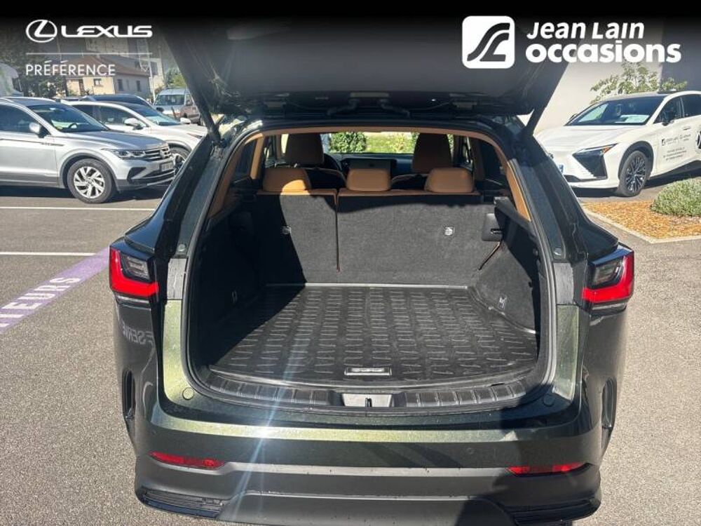 NX 450h+ 4WD Hybride Rechargeable Executive 2024 occasion 38130 &Eacute;chirolles