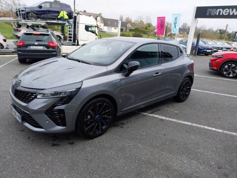 Renault Clio E-Tech full hybrid 145 ch GSR2 Esprit Alpine 2025 occasion Concarneau 29900
