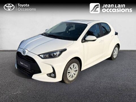 Toyota Yaris 70 VVT-i Dynamic Business 2023 occasion Seyssinet-Pariset 38170