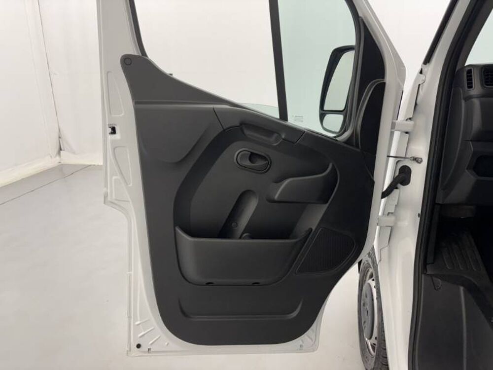 Master MASTER FGN TRAC F3500 L2H2 BLUE DCI 135 CONFORT 2024 occasion 50100 Cherbourg-en-Cotentin