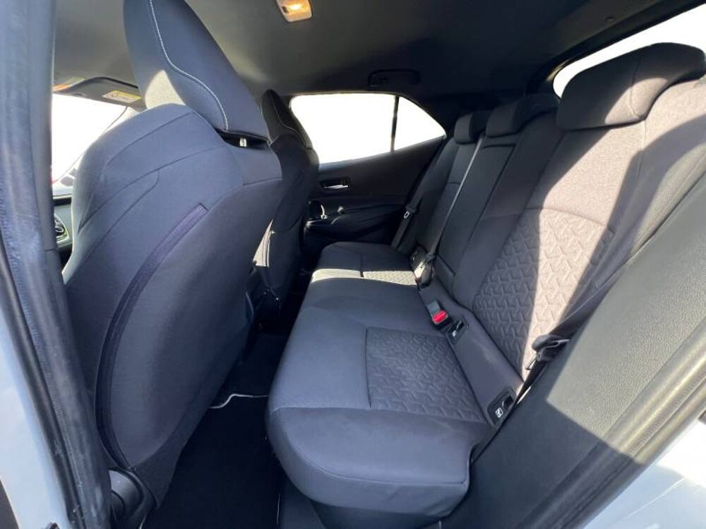 Corolla Hybride 180h Design 2019 occasion 78120 Rambouillet
