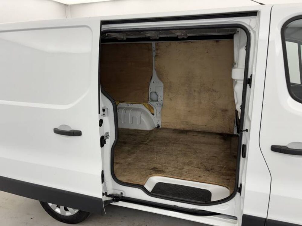 Trafic TRAFIC FGN L1H1 1000 KG DCI 95 E6 STOP&START GRAND CONFORT 2019 occasion 56400 Auray