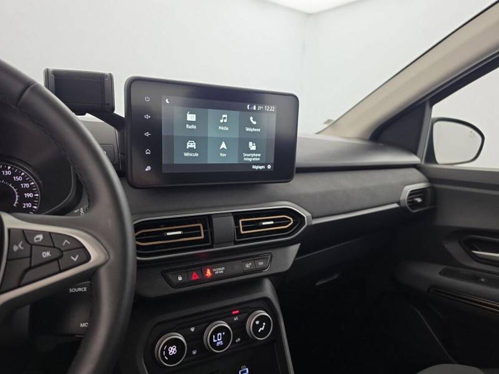 Sandero TCe 110 Stepway Extreme + 2023 occasion 29000 Quimper