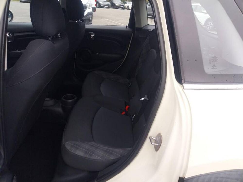 Cooper Hatch 5 Portes 136 ch Finition Red Hot Chili 2015 occasion 29200 Brest